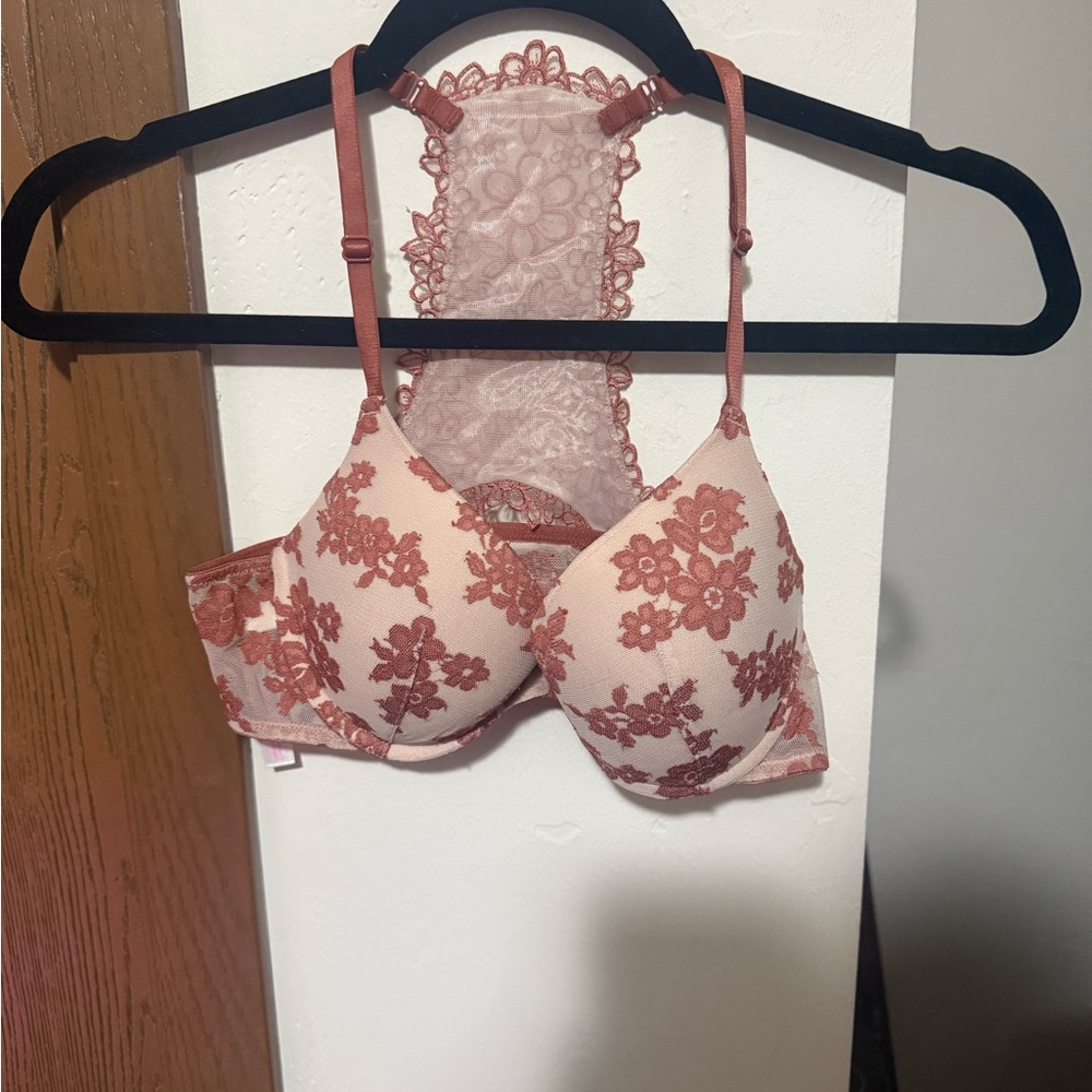Floral Lace Women's Bra - Pink